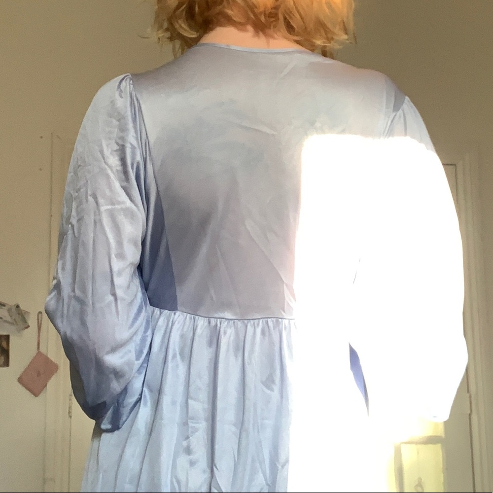 *SOLD* Beautiful vintage night gown 💖 - Picture 8 of 13
